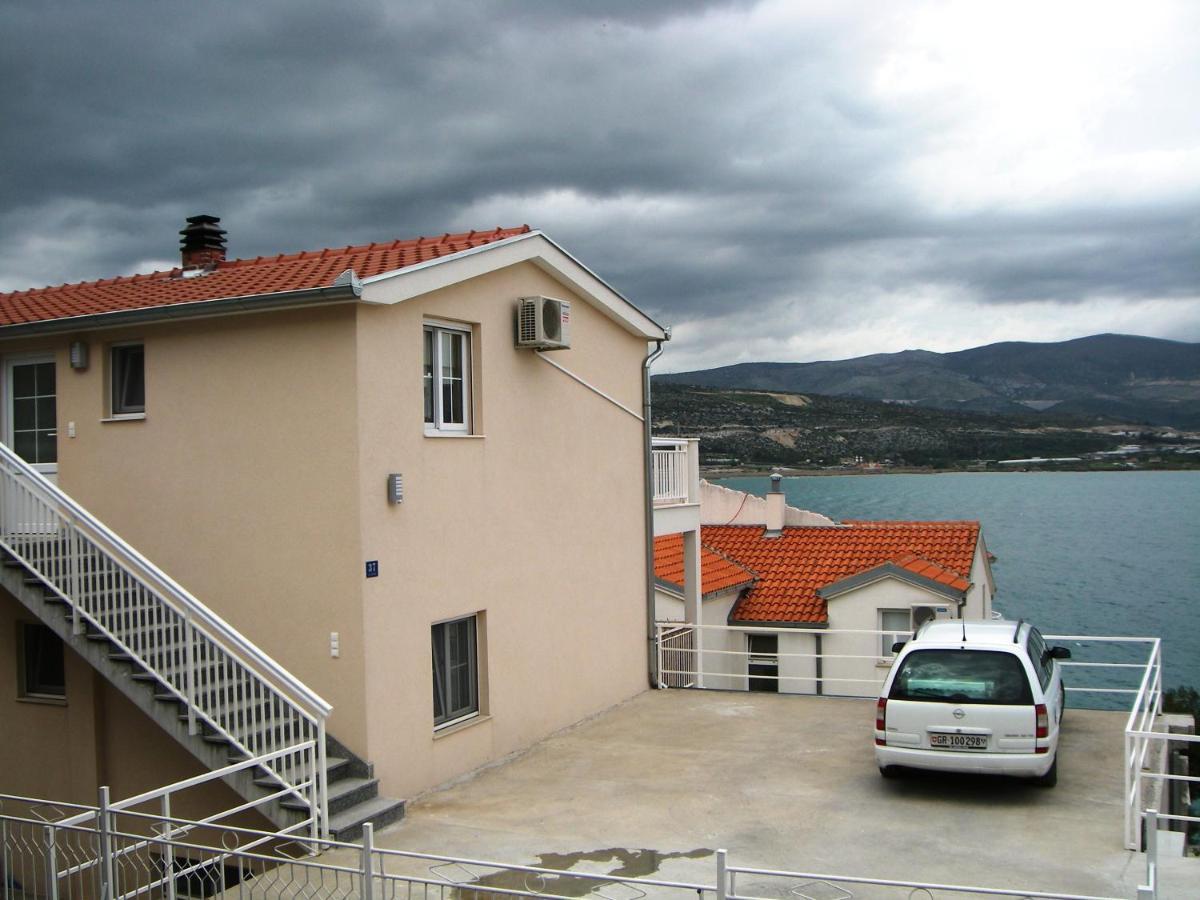 Apartments Nena - Trogir Extérieur photo